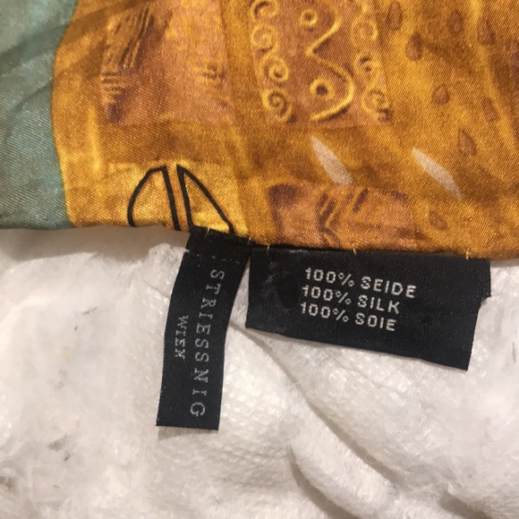 Silk Gustav Klimt scarf - Picture 4 of 4